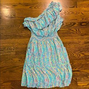 Lilly Pulitzer one shoulder dress! Size M.